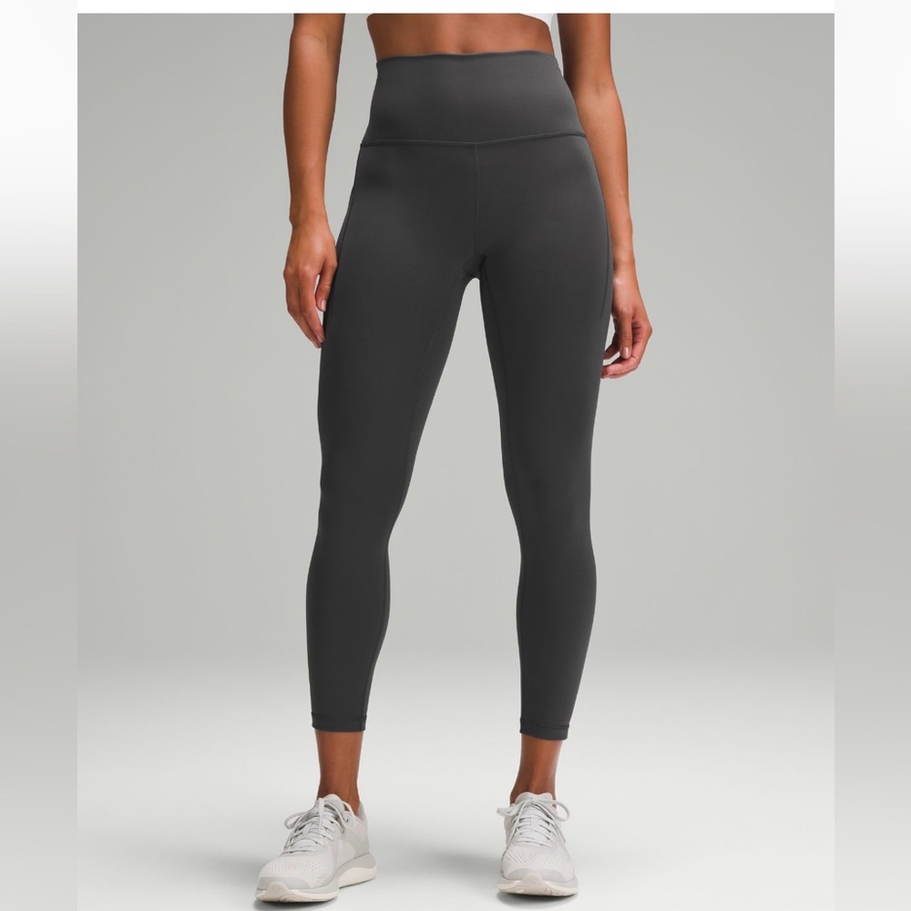 Lululemon Wunder Train High-Rise Tight with
凸
Pockets 25"